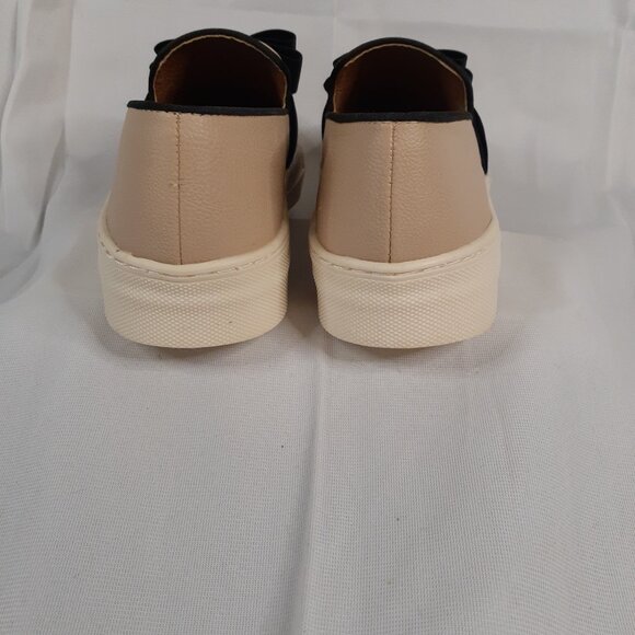 JustFab Tova Sneakers - Picture 4 of 5